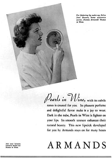 1945 Armand Pearls in Wine Lipstick