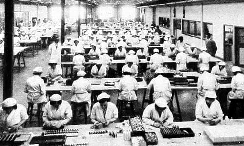 1934 Finishing department at Croydon