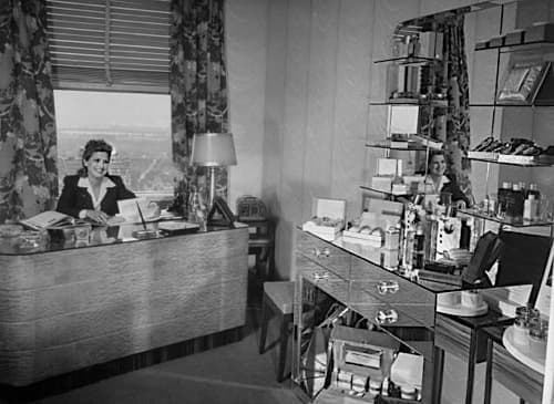 1941 Jacqueline Cochran office in the Rockefeller Center