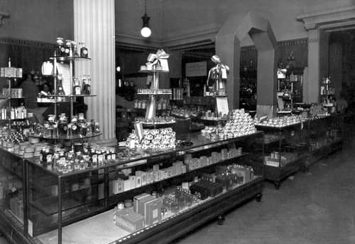 1912-coty-selfridges