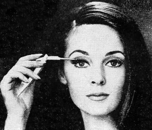 1965 Folding Eye-Liner Brush