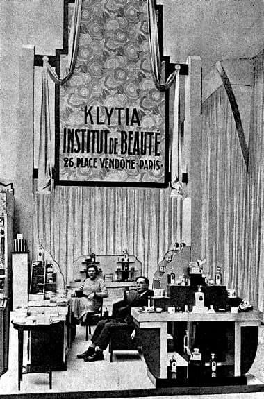 1931 Klytia Institut de Beaute exposition stand