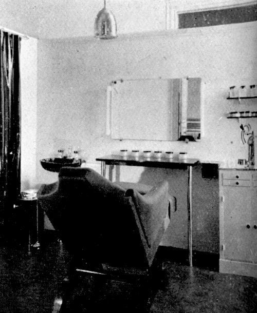 1936 Klytia Institut de Beaute treatment room