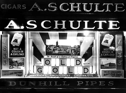 1933 A Schulte store