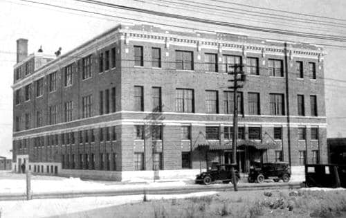 1924 Manufacturing facilities at Forest Avenue, Portland