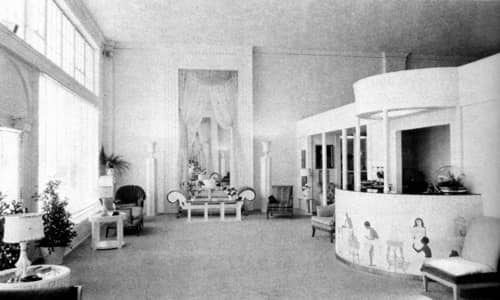 1935 Reception room in the House of Westmore