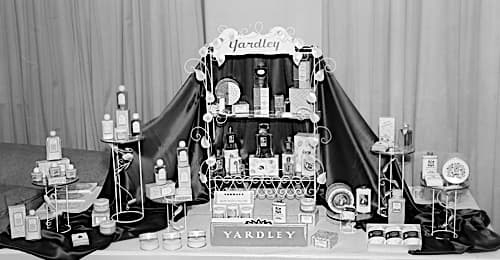 1954 Yardley window display