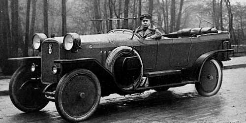 1915 Siegfried Leichner in the war car