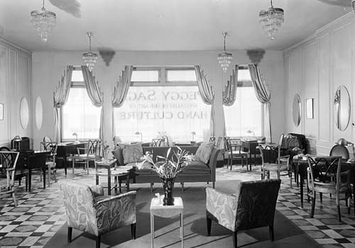 1934 Peggy Sage New York Salon
